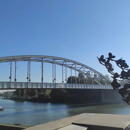 Cityluxandloft 1 Bestern *